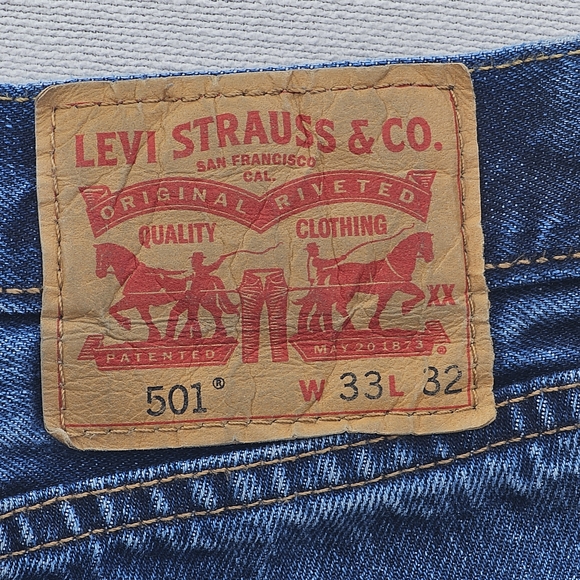 Levi's Classic Indigo Straight Jeans - Picture 3 of 4
